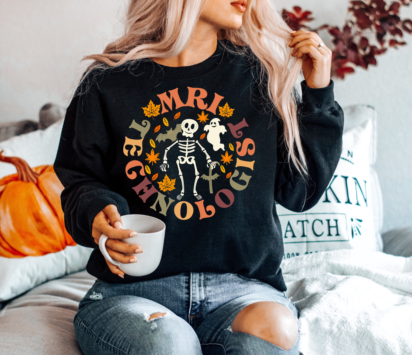 Black Fall skeleton & ghost MRI Technologist  Unisex Heavy Blend™ Crewneck Sweatshirt